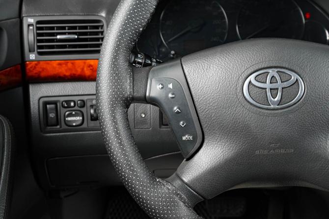 Toyota Avensis II с пробегом 2006 года, цена 859 000 рублей, 335000 км, седан, Автокод Объявления