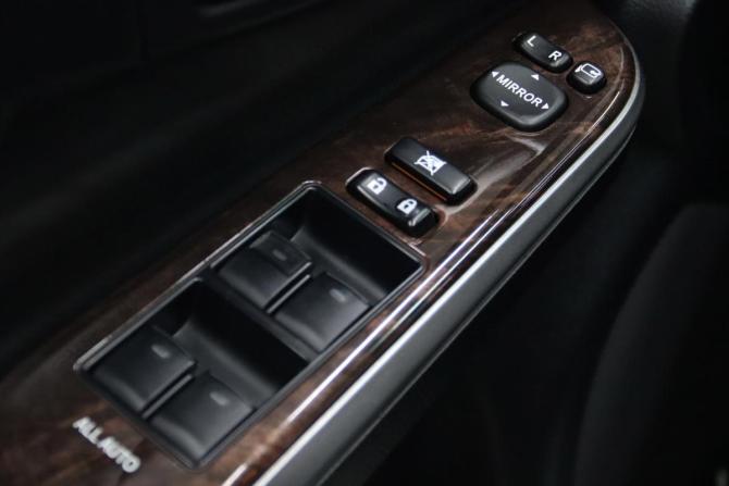 Toyota Camry VII (XV50) Рестайлинг с пробегом 2016 года, цена 2 295 950 рублей, 149375 км, седан, Автокод Объявления