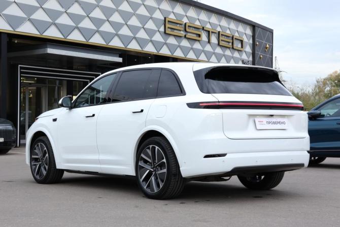 Li Auto (Lixiang) L7 I Рестайлинг с пробегом 2024 года, цена 6 480 000 рублей, 46500 км, внедорожник, Автокод Объявления
