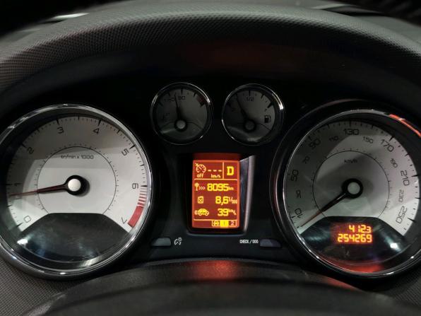 Peugeot 308 I с пробегом 2011 года, цена 630 000 рублей, 254269 км, хэтчбек, Автокод Объявления