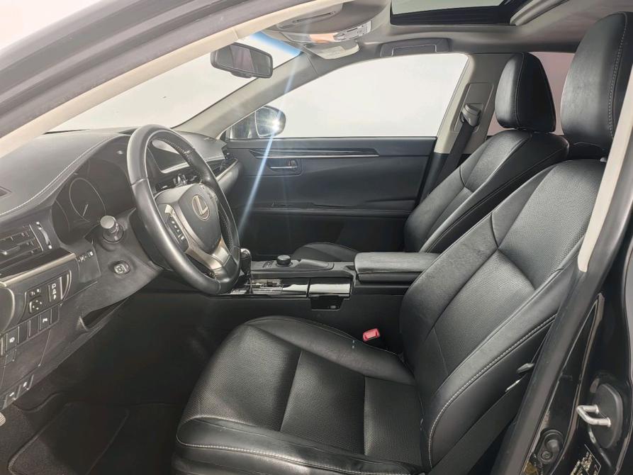 Lexus ES VI Санкт-Петербург  - изображение 12