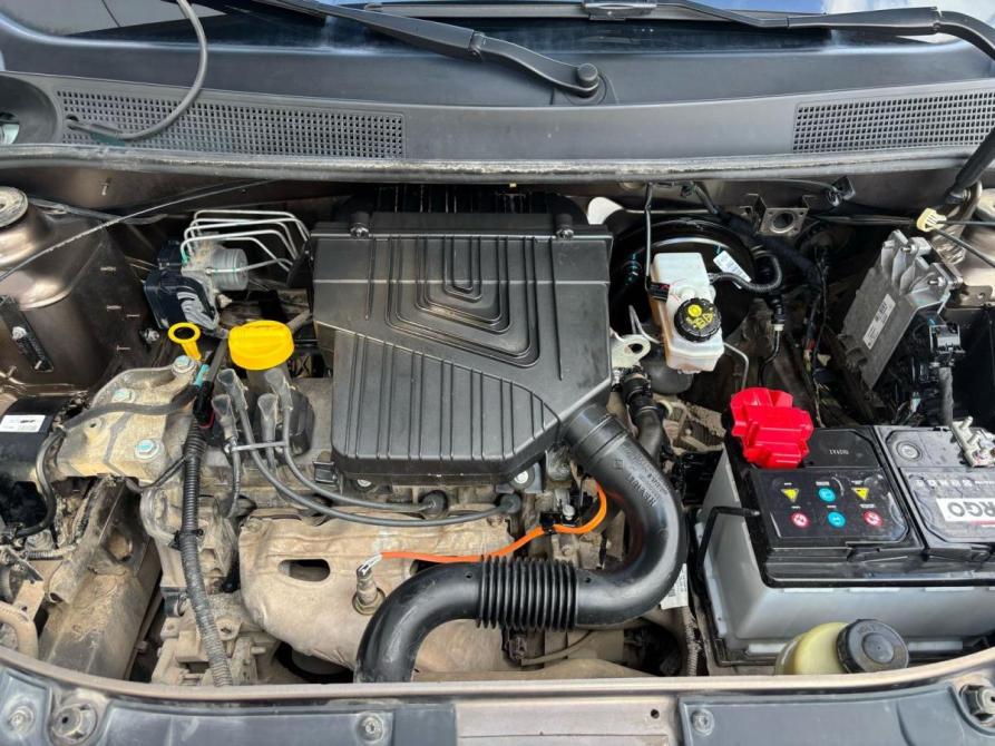 Renault Sandero II Рестайлинг Альметьевск  - изображение 7