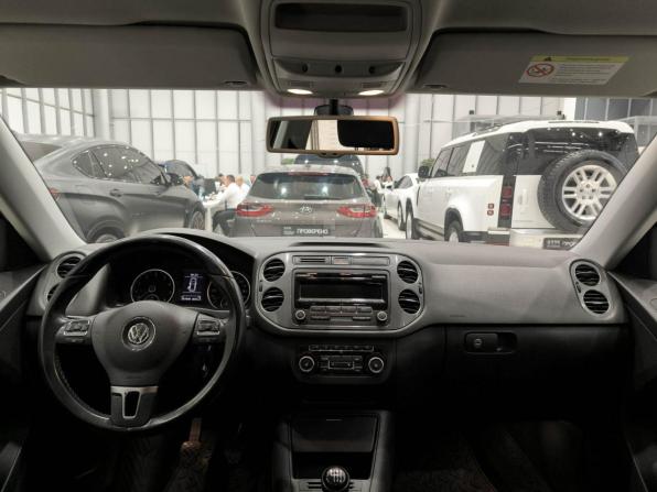 Volkswagen Tiguan I Рестайлинг с пробегом 2012 года, цена 950 000 рублей, 207836 км, внедорожник, Автокод Объявления