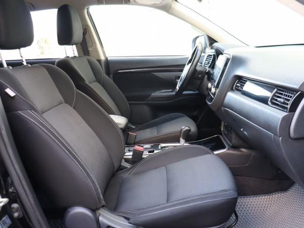 Mitsubishi Outlander III Рестайлинг 3 с пробегом 2020 года, цена 2 300 000 рублей, 127193 км, внедорожник, Автокод Объявления