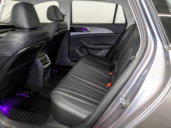 Hongqi H5 II с пробегом 2024 года, цена 2 525 000 рублей, 81152 км, седан, Автокод Объявления