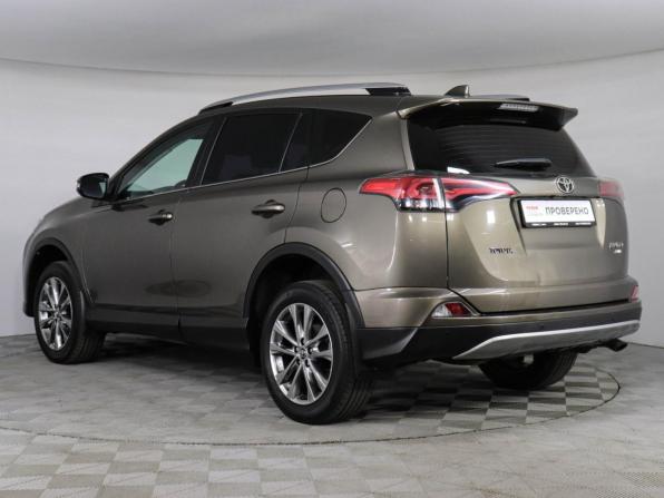 Toyota RAV4 IV (XA40) Рестайлинг с пробегом 2018 года, цена 2 677 000 рублей, 116585 км, внедорожник, Автокод Объявления