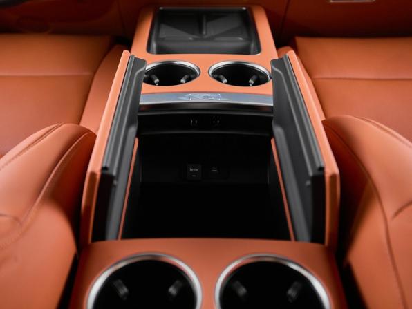 Новый Li Auto (Lixiang) L9 I Рестайлинг 2025 года, цена 11 990 000 рублей, внедорожник, Автокод Объявления