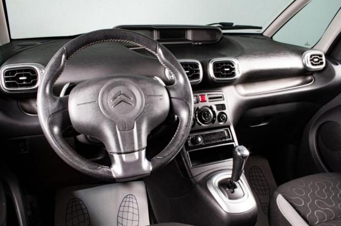 Citroen C3 Picasso I с пробегом 2012 года, цена 689 000 рублей, 69000 км, компактвэн, Автокод Объявления