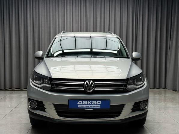 Volkswagen Tiguan I Рестайлинг с пробегом 2013 года, цена 1 799 000 рублей, 100049 км, внедорожник, Автокод Объявления
