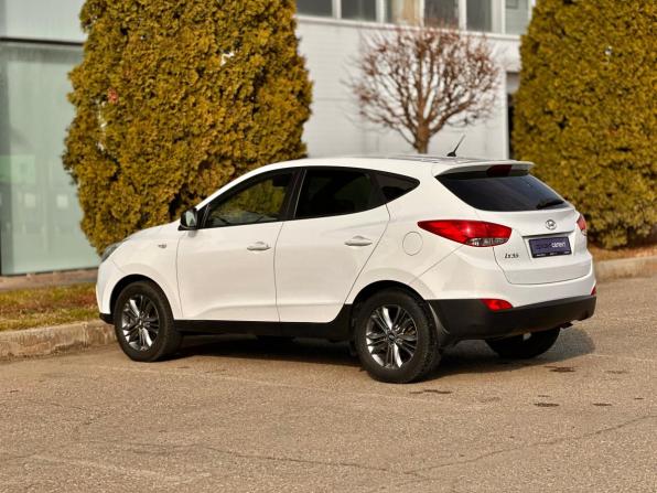 Hyundai ix35 I Рестайлинг с пробегом 2015 года, цена 1 530 000 рублей, 126193 км, внедорожник, Автокод Объявления