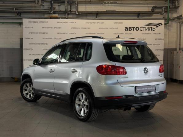 Volkswagen Tiguan I Рестайлинг с пробегом 2012 года, цена 1 099 000 рублей, 210000 км, внедорожник, Автокод Объявления