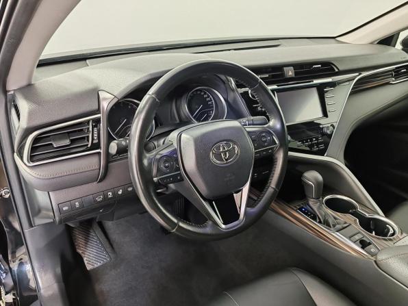 Toyota Camry VIII (XV70) с пробегом 2019 года, цена 2 630 000 рублей, 119445 км, седан, Автокод Объявления