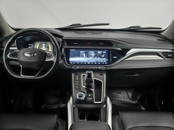 Geely Atlas Pro с пробегом 2023 года, цена 1 945 000 рублей, 31700 км, внедорожник, Автокод Объявления