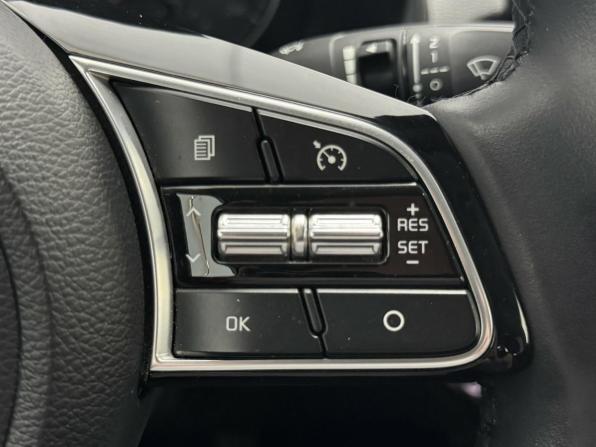 Kia Cerato IV Рестайлинг с пробегом 2021 года, цена 2 246 400 рублей, 31465 км, седан, Автокод Объявления
