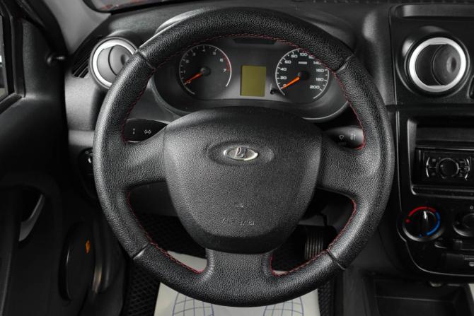 Lada (ВАЗ) Granta I Рестайлинг с пробегом 2018 года, цена 569 000 рублей, 147000 км, лифтбек, Автокод Объявления
