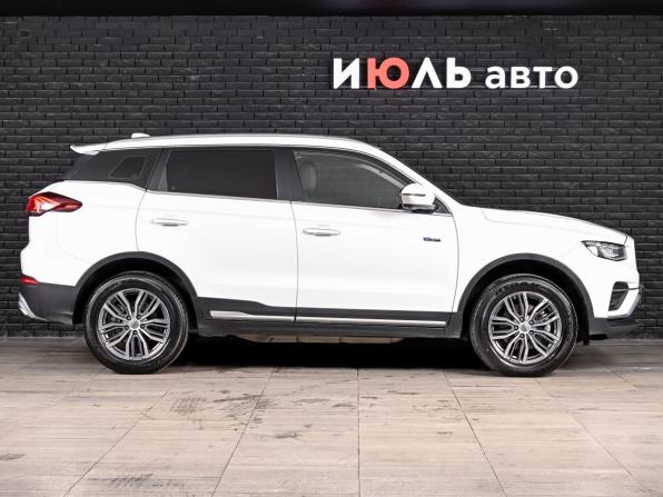 Geely Atlas Pro с пробегом 2022 года, цена 1 930 000 рублей, 68664 км, внедорожник, Автокод Объявления