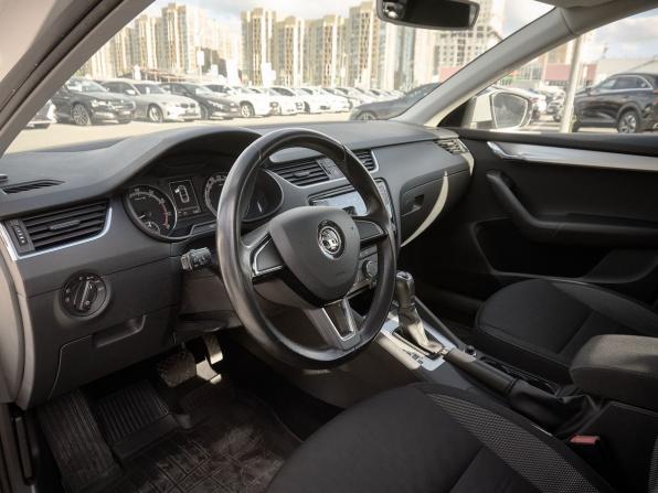 Skoda Octavia III (A7) Рестайлинг с пробегом 2019 года, цена 1 800 000 рублей, 132789 км, лифтбек, Автокод Объявления