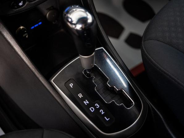 Hyundai Solaris I с пробегом 2014 года, цена 950 500 рублей, 98002 км, хэтчбек, Автокод Объявления