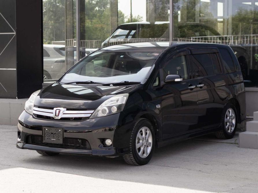 Toyota ISis I Рестайлинг Новосибирск  - изображение 1