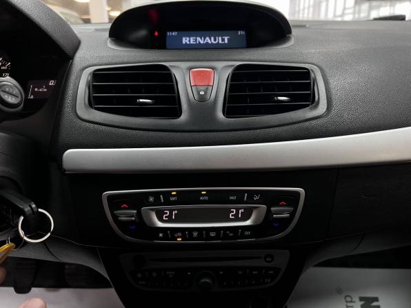 Renault Fluence I с пробегом 2010 года, цена 645 000 рублей, 256222 км, седан, Автокод Объявления