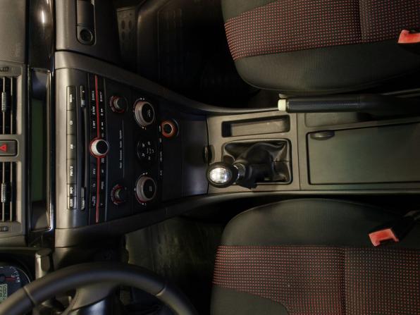Mazda 3 I (BK) Рестайлинг с пробегом 2006 года, цена 490 000 рублей, 234005 км, седан, Автокод Объявления