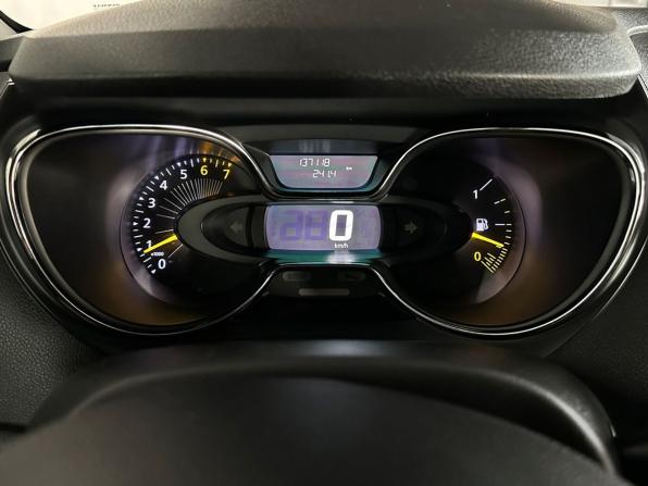 Renault Kaptur I с пробегом 2016 года, цена 1 429 000 рублей, 137116 км, внедорожник, Автокод Объявления