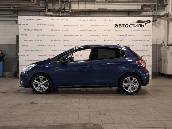 Peugeot 208 I с пробегом 2013 года, цена 549 000 рублей, 184000 км, хэтчбек, Автокод Объявления