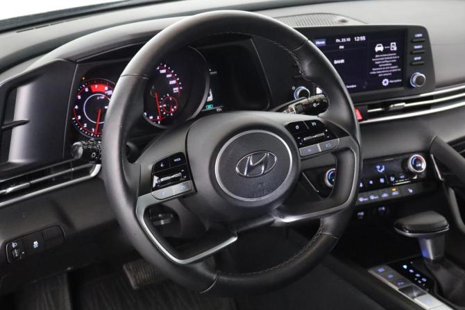 Hyundai Elantra VII (CN7) с пробегом 2021 года, цена 1 749 000 рублей, 143000 км, седан, Автокод Объявления
