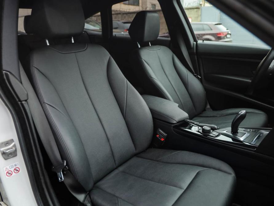 BMW 3 серии VI (F3x) Рестайлинг Санкт-Петербург  - изображение 25