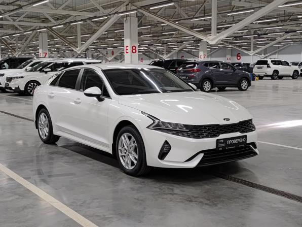 Kia K5 III с пробегом 2021 года, цена 2 100 000 рублей, 97928 км, седан, Автокод Объявления
