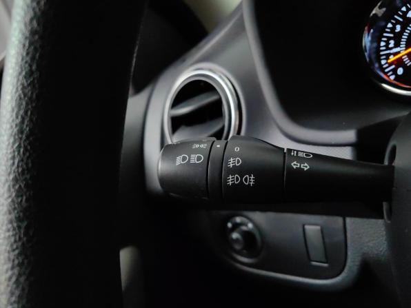 Renault Sandero II с пробегом 2016 года, цена 1 099 000 рублей, 53000 км, хэтчбек, Автокод Объявления