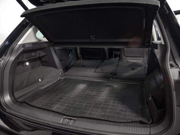 Volkswagen Tiguan II с пробегом 2020 года, цена 2 849 000 рублей, 151798 км, внедорожник, Автокод Объявления
