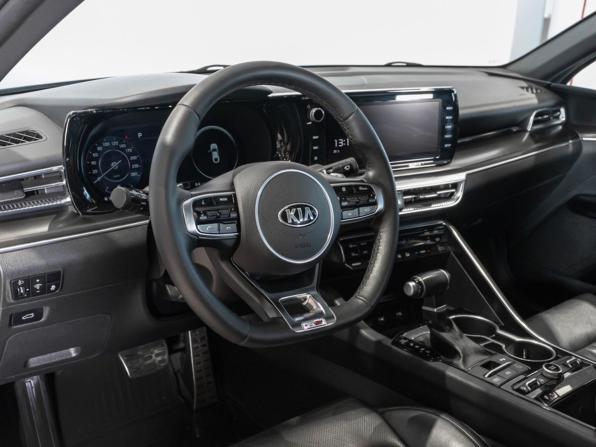 Kia K5 III с пробегом 2021 года, цена 2 325 000 рублей, 185755 км, седан, Автокод Объявления