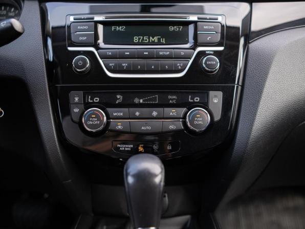Nissan Qashqai II с пробегом 2017 года, цена 1 549 000 рублей, 119908 км, внедорожник, Автокод Объявления