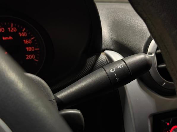 Renault Logan I Рестайлинг с пробегом 2013 года, цена 430 000 рублей, 193900 км, седан, Автокод Объявления