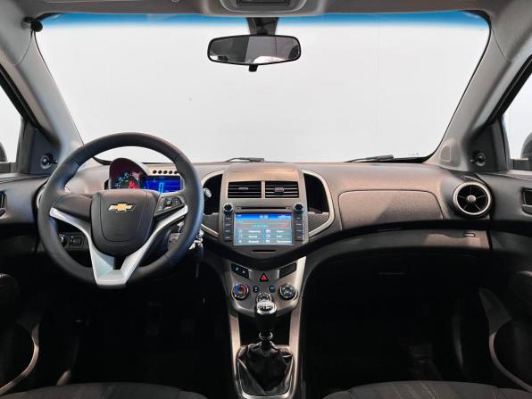 Chevrolet Aveo II с пробегом 2015 года, цена 730 000 рублей, 130425 км, седан, Автокод Объявления