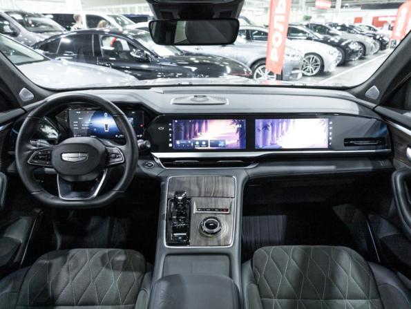 Geely Monjaro I с пробегом 2025 года, цена 3 848 960 рублей, 15050 км, внедорожник, Автокод Объявления