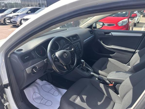 Volkswagen Jetta VI Рестайлинг с пробегом 2016 года, цена 1 389 000 рублей, 175367 км, седан, Автокод Объявления