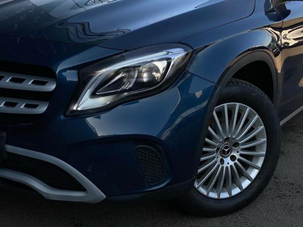 Mercedes-Benz GLA I (X156) Рестайлинг с пробегом 2019 года, цена 2 190 600 рублей, 62570 км, внедорожник, Автокод Объявления