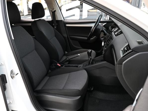 Skoda Octavia III (A7) с пробегом 2016 года, цена 1 049 000 рублей, 241368 км, лифтбек, Автокод Объявления