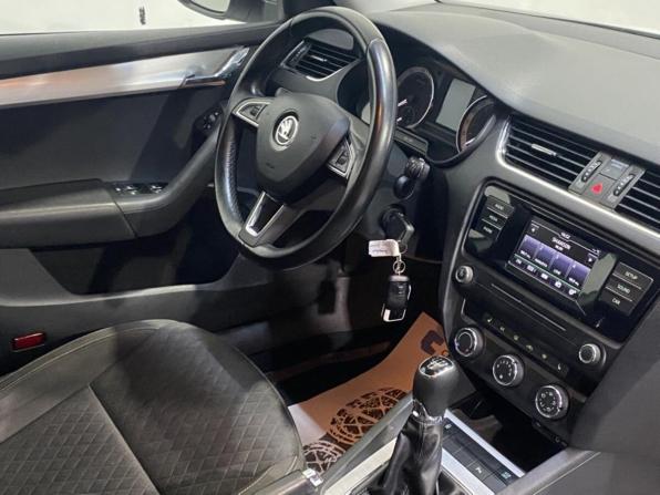Skoda Octavia III (A7) с пробегом 2016 года, цена 1 175 800 рублей, 178900 км, лифтбек, Автокод Объявления