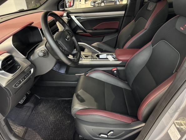 Geely Coolray I с пробегом 2023 года, цена 1 835 000 рублей, 38188 км, внедорожник, Автокод Объявления