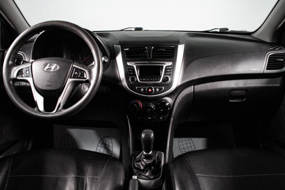 Hyundai Solaris I Рестайлинг Сургут  - изображение 13