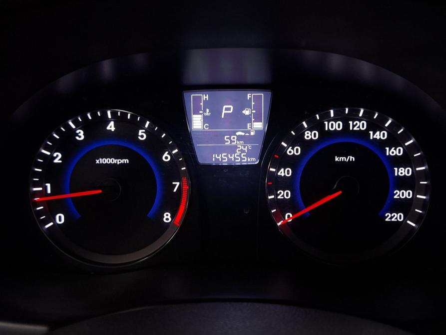 Hyundai Solaris I Рестайлинг Москва  - изображение 13