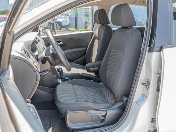 Volkswagen Polo V с пробегом 2011 года, цена 809 000 рублей, 200303 км, седан, Автокод Объявления