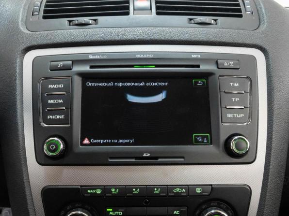 Skoda Octavia II (A5) Рестайлинг с пробегом 2011 года, цена 725 000 рублей, 248354 км, лифтбек, Автокод Объявления