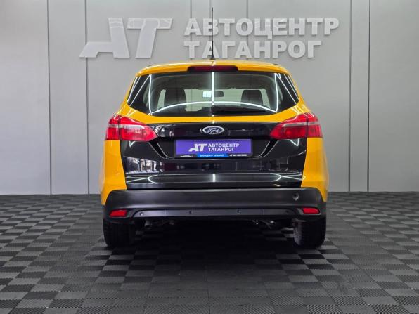 Ford Focus III Рестайлинг с пробегом 2016 года, цена 640 000 рублей, 236000 км, универсал, Автокод Объявления