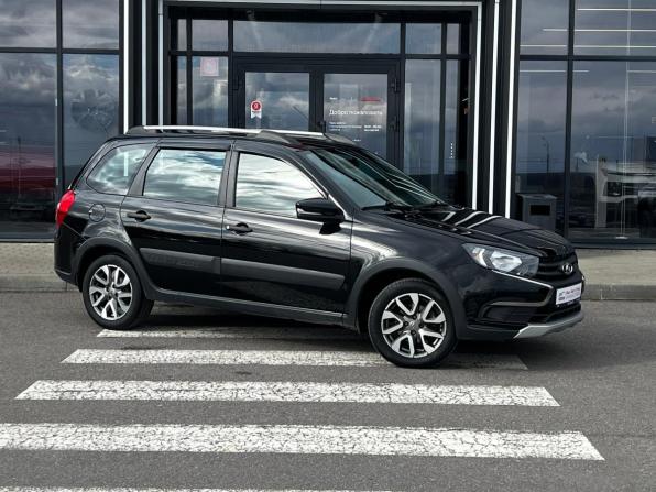 Lada (ВАЗ) Granta I Рестайлинг с пробегом 2023 года, цена 815 000 рублей, 76880 км, универсал, Автокод Объявления