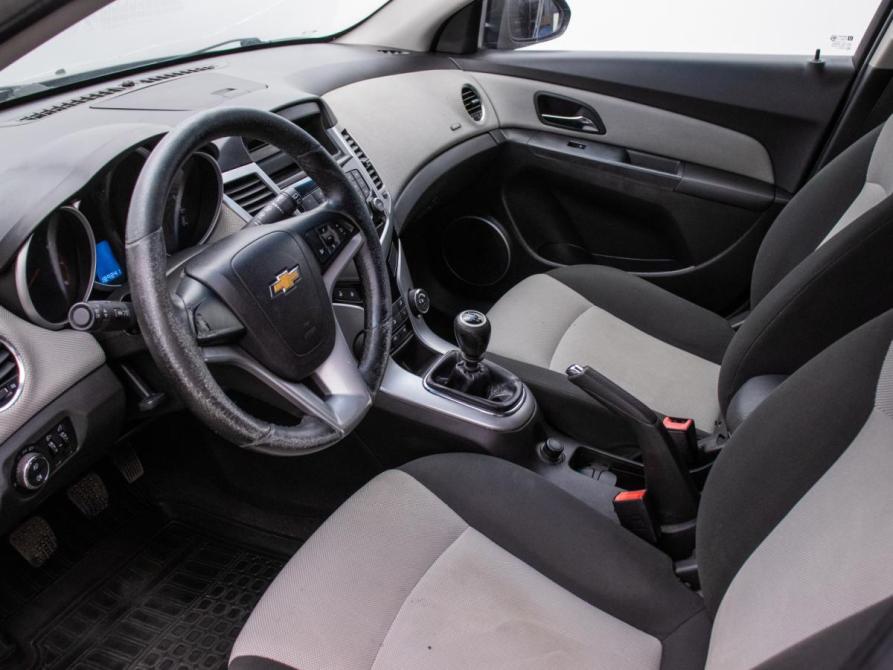 Chevrolet Cruze I Москва  - изображение 10