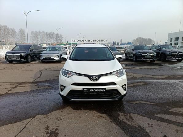 Toyota RAV4 IV (XA40) Рестайлинг с пробегом 2017 года, цена 1 895 000 рублей, 185365 км, внедорожник, Автокод Объявления
